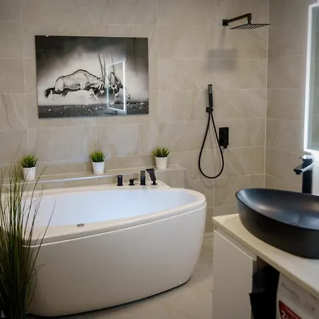 Stylish In The Heart Of Tallinn, Free Parking شقة *