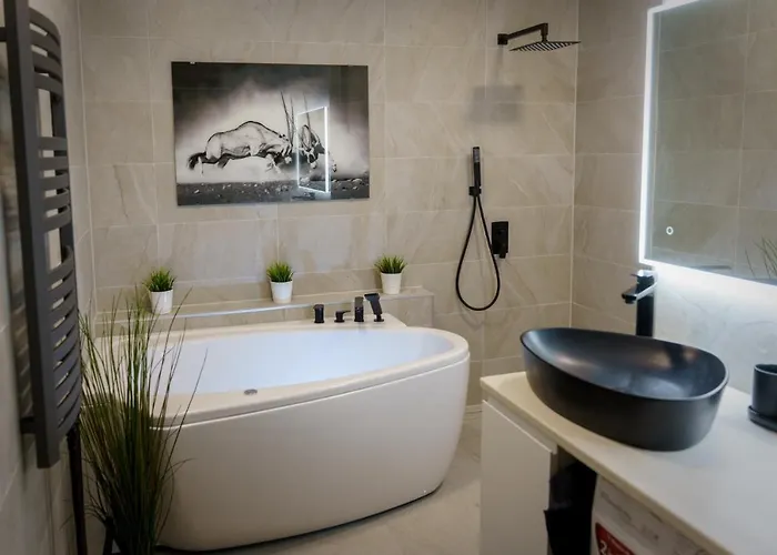 Stylish In The Heart Of Tallinn, Free Parking Apartment *