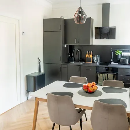 Daire Stylish In The Heart Of Tallinn, Free Parking